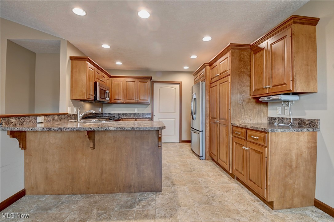 Cove/Walnut Crk Condo Ph I - Residential