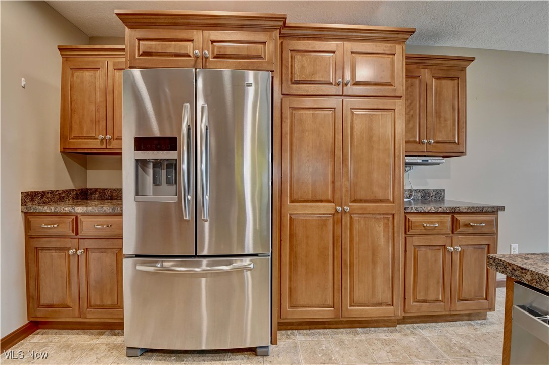 Cove/Walnut Crk Condo Ph I - Residential