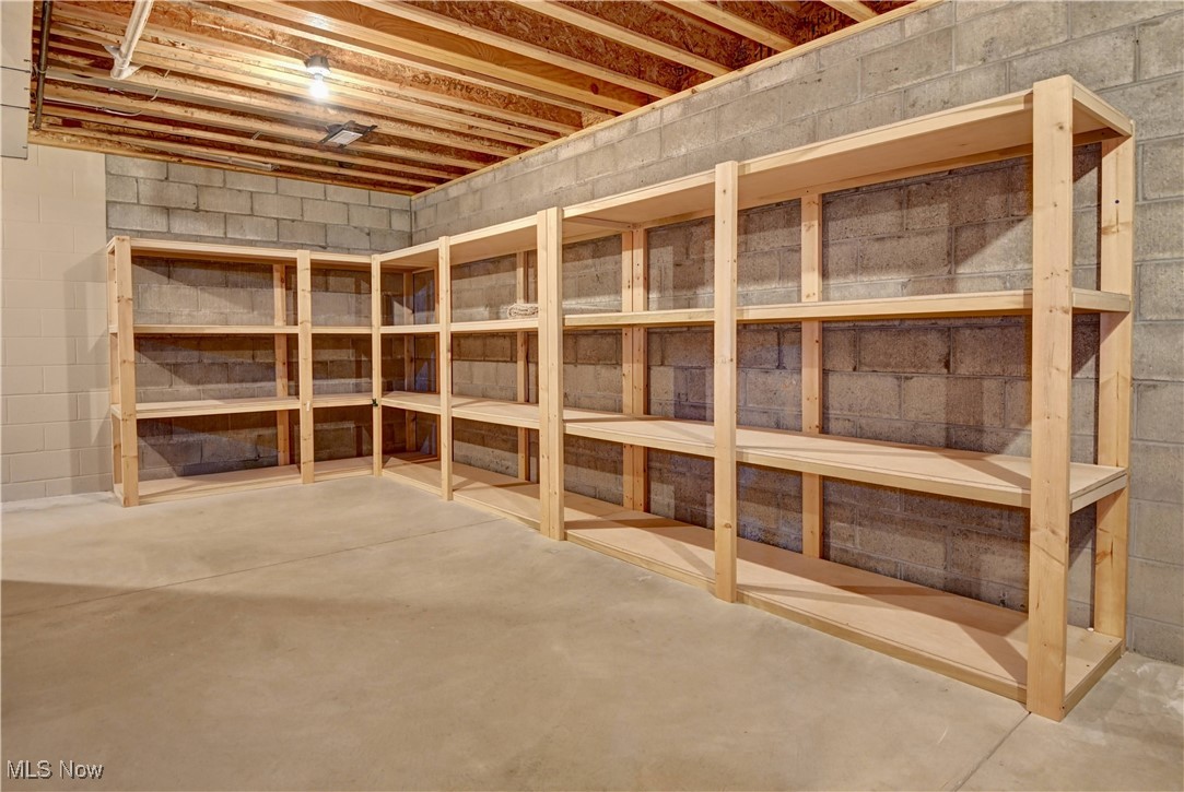 Cove/Walnut Crk Condo Ph I - Residential