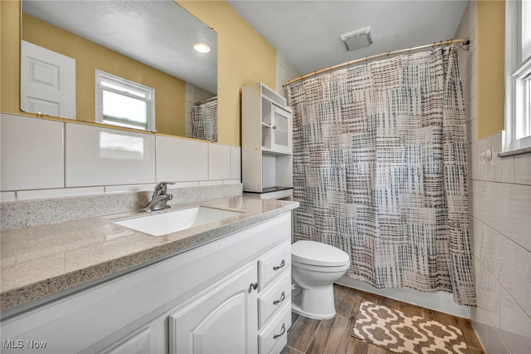 188 Courtland Boulevard, Eastlake, Ohio image 11