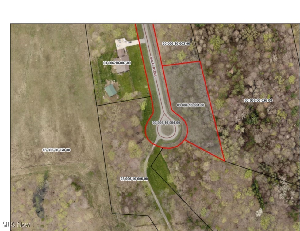 Vacant lot located in the Buckeye School System. Public water and electric available within the Gulf Ridge Estates allotment. Bring your builder to build your dream home.