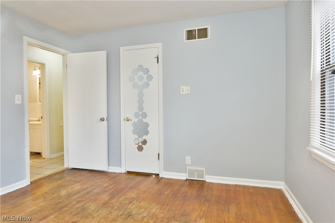 Abraham 04 - Residential