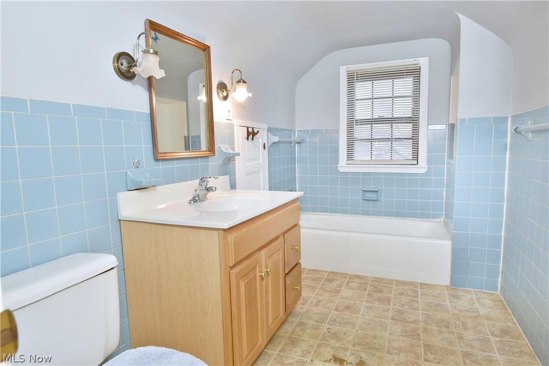 Abraham 04 - Residential