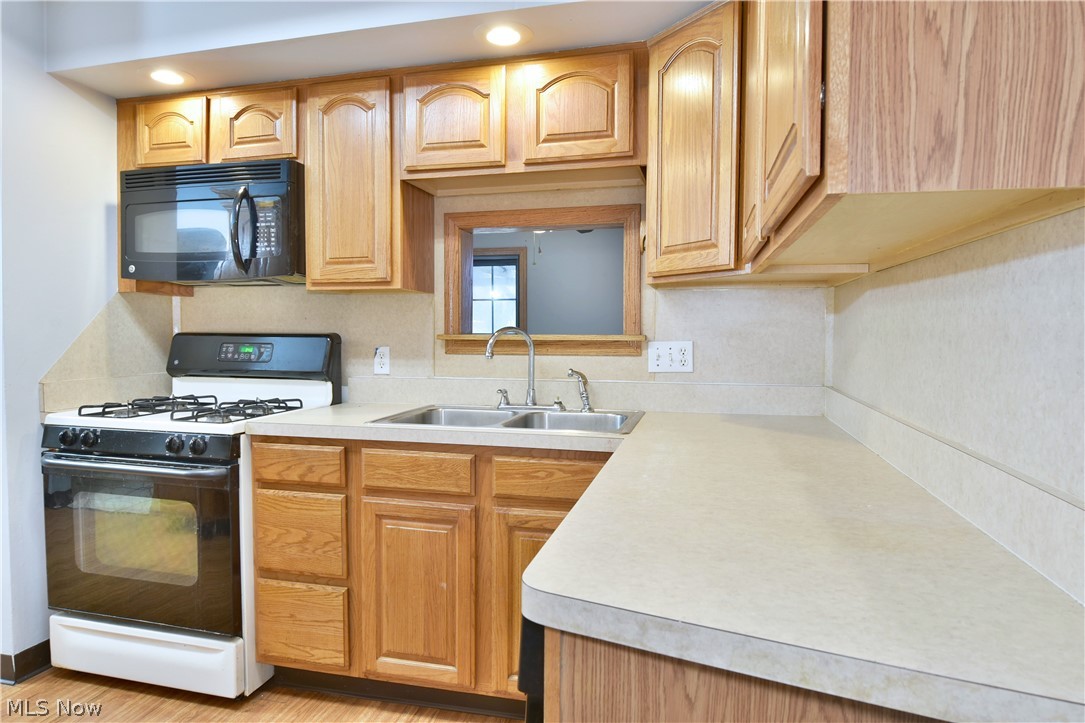 Abraham 04 - Residential