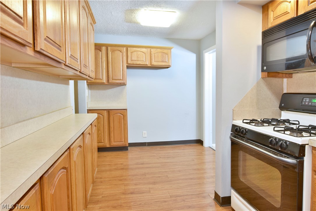 Abraham 04 - Residential