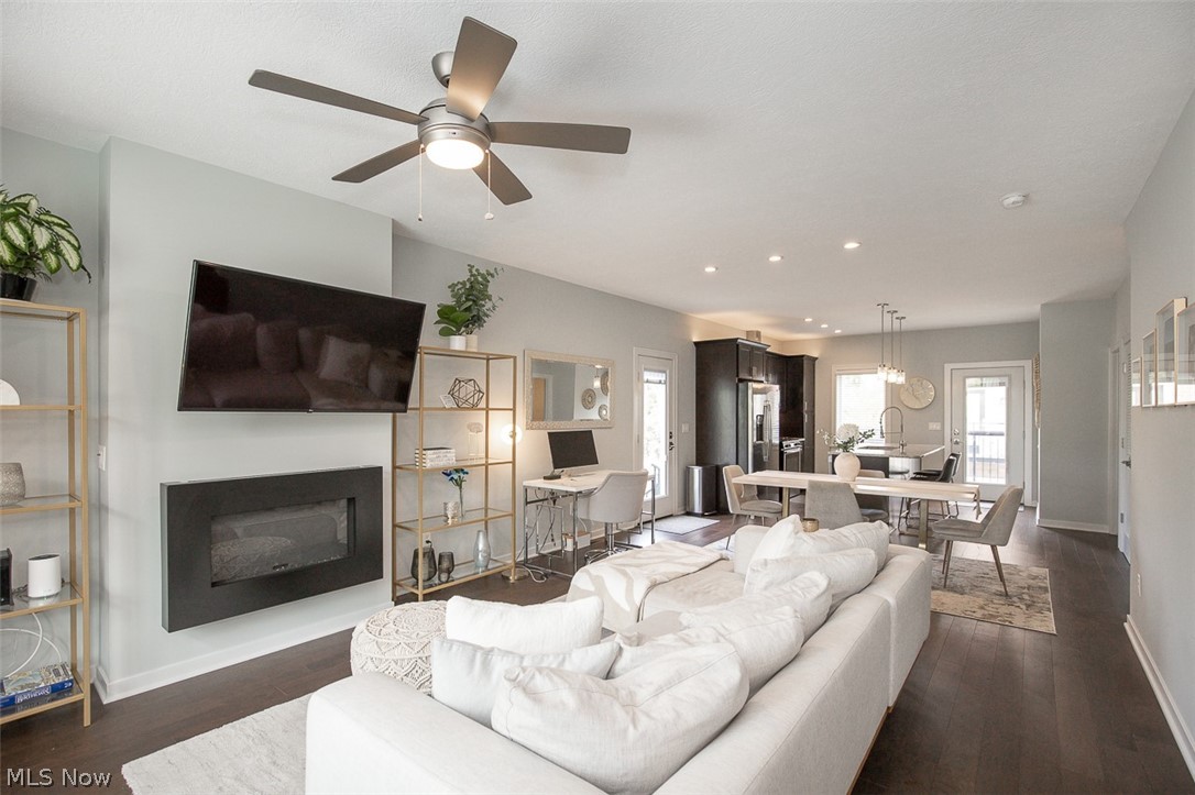 Hudson Station Townhomes - Residential