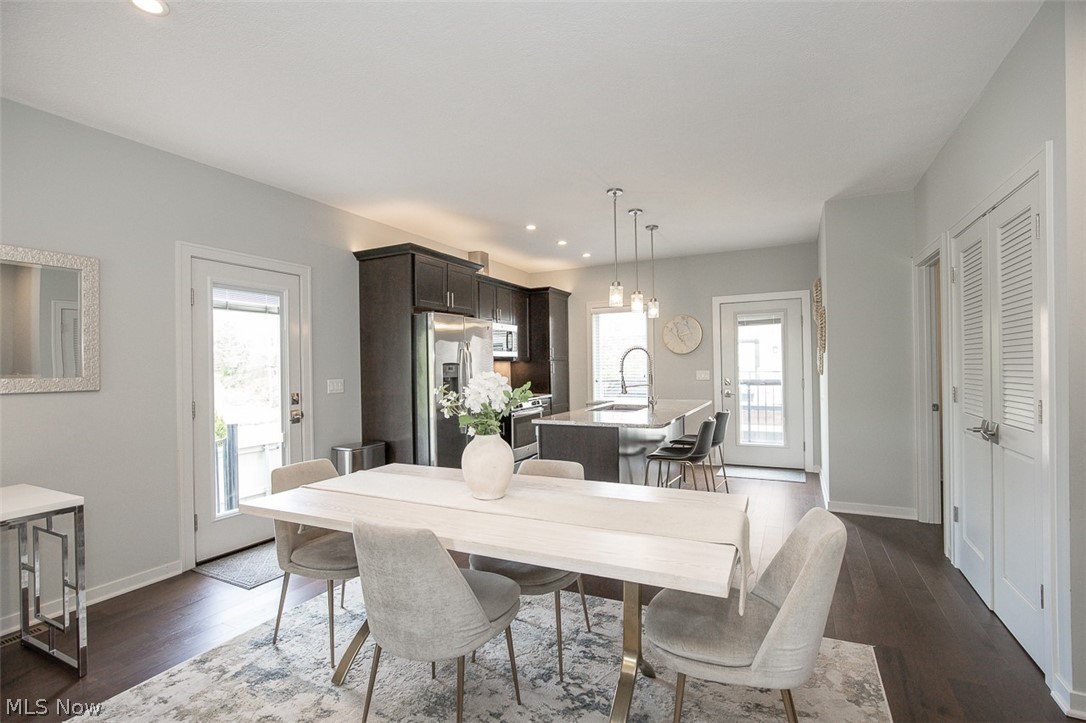 Hudson Station Townhomes - Residential