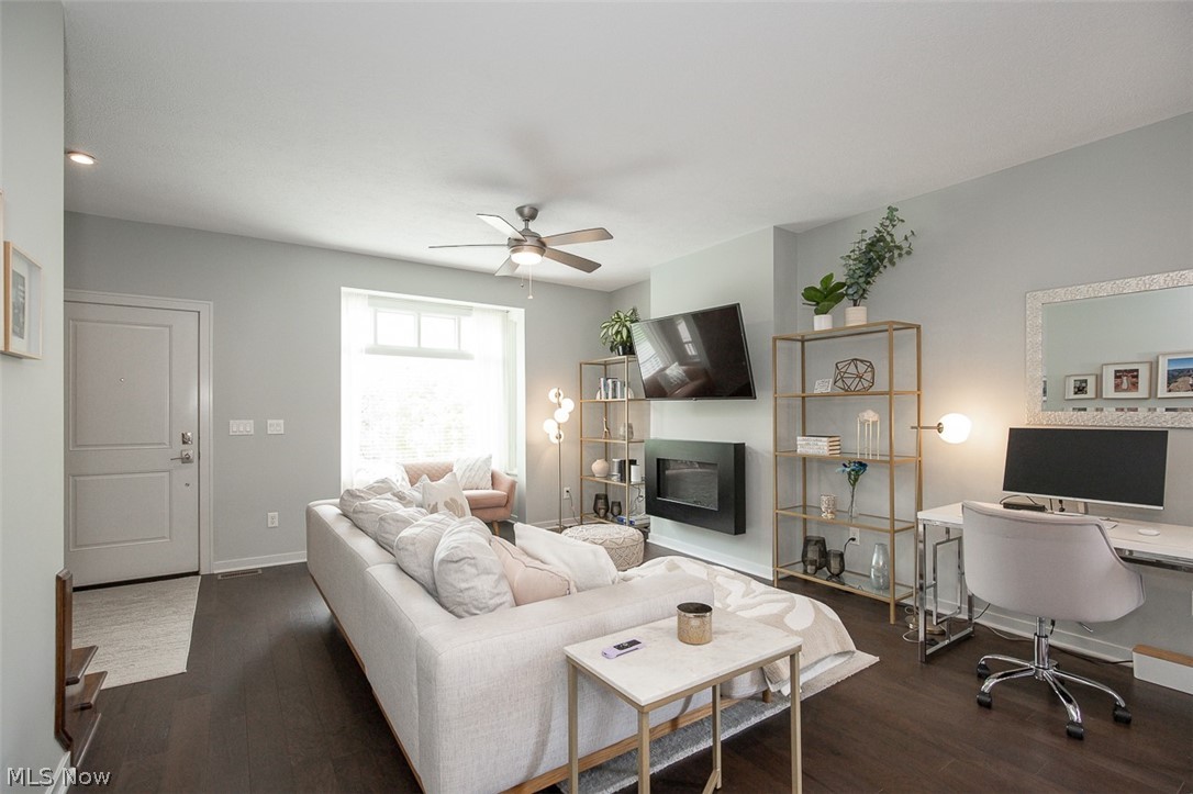 Hudson Station Townhomes - Residential