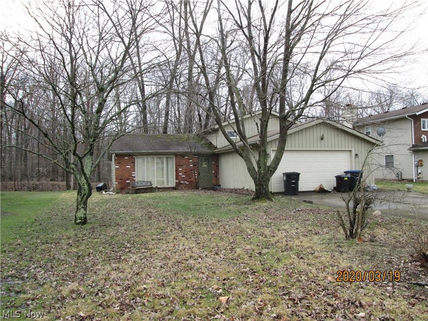 Keep it or Flip it. Cash buyers only. This home has the potential but needs a new roof, soffits, flooring throughout, cleaning, some windows, and paint.  Beautiful red brick fireplace and built in shelves. Vaulted ceilings in both dining room and family room. Upstairs bath needs work. Three bedrooms. Development offers two pools.