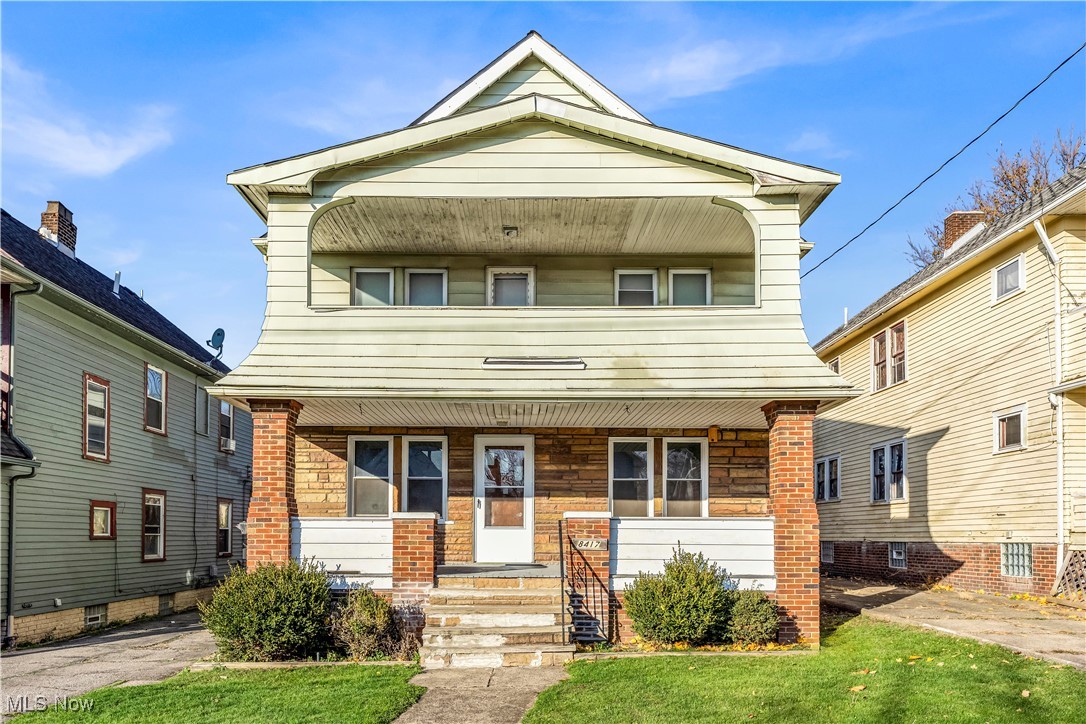 8417 Rosewood Ave | DN, Cleveland  - Spacious 2 bed 1 bath multi-family home! //
$ 730 rent / $ 730 deposit //
$49 application fee per adult //
1-2 pets OK in this unit. After application pre-approval, a PetScreening is required for any animals to proceed with one of our properties; a PetScreening affidavit is still required if you have no pets. (Some breed restrictions apply per HUD guidelines). //
NO SMOKING //
1 time $129 non-refundable set up fee paid at lease signing //
$30/month required resident benefit package; can include personal property/liability insurance for an additional $5/month for $35/month total. //
After application Pre-Approval 1 applicant per household application is required to fill out a PetScreening application, before being about to proceed with placing a Reservation Fee for one of our properties. Â You will receive a pre-approval for your application and in order to proceed, the PetScreening is required. Even if you have NO pets - this application must be filled out. One time, non-refundable pet fee of $200-500 per animal applies to all pets & must be paid before or when you pay your first month rent. (No fee for qualified assistance animals). //
Our application is processed through secure site: Findigs, and they require ID and income verification. Without this, your application will not be processed. They offer 24/7 chat support on their application directly if you have any questions. //
BEDROOMS: 2 //
BATHROOMS: 1 //
APPLIANCES PROVIDED: stove //
UTILITIES / RESIDENT RESPONSIBILITY: Resident pays gas and electric and is responsible for snow removal. //
Serious inquiries only.