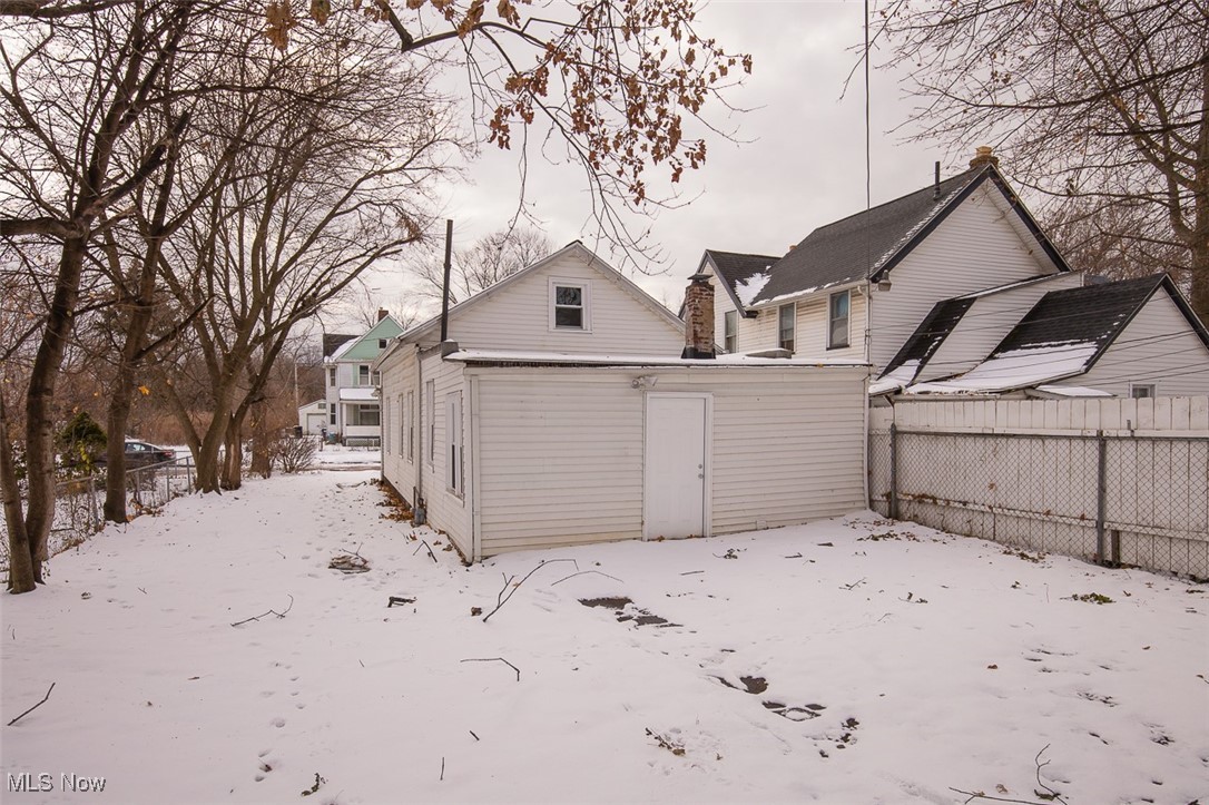 James M Hoyts Sub - Residential