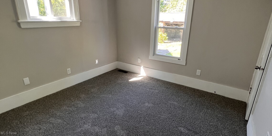 Shaker Overlook - Residential Lease