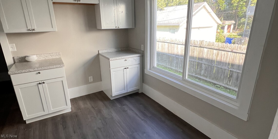 Shaker Overlook - Residential Lease