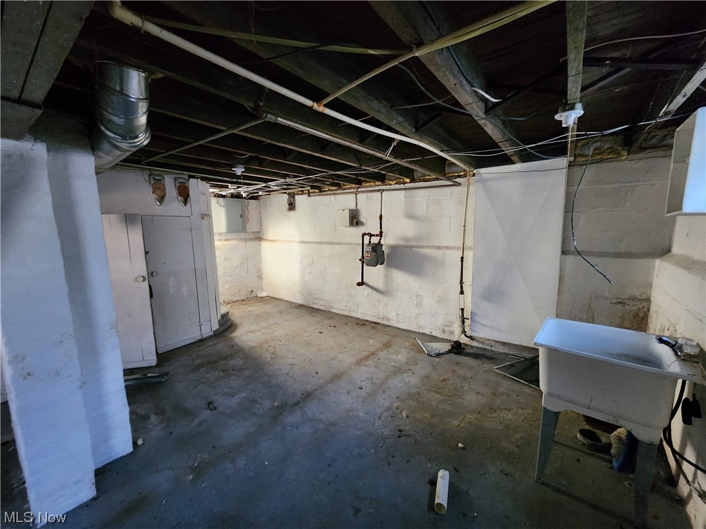 A C Spears 02 - Residential