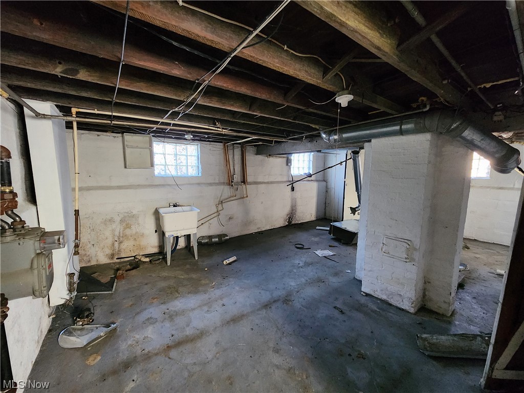 A C Spears 02 - Residential