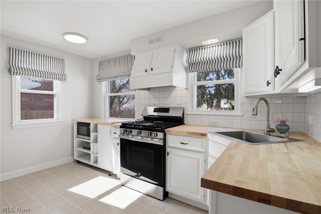 R M Wilkoff & Co Inc Mayfair S - Residential