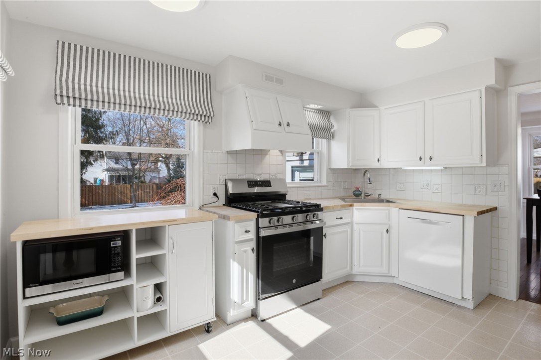 R M Wilkoff & Co Inc Mayfair S - Residential