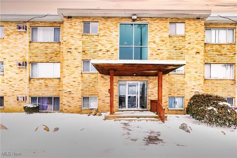 Photo of 5200 Royalton Road #11-A, North Royalton, OH 44133 (MLS # 5179488)