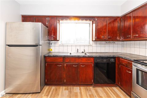 Tiny photo for 5200 Royalton Road #11-A, North Royalton, OH 44133 (MLS # 5179488)