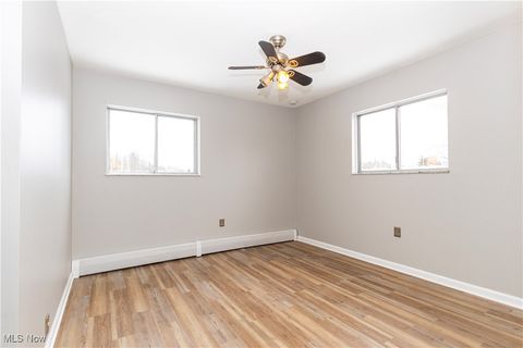 Tiny photo for 5200 Royalton Road #11-A, North Royalton, OH 44133 (MLS # 5179488)