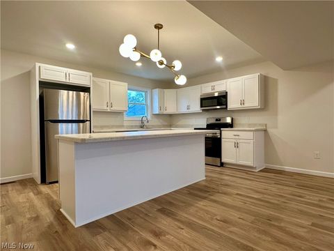 Tiny photo for 1581 Drexel Avenue NW, Warren, OH 44485 (MLS # 5190548)