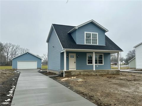 Tiny photo for 1581 Drexel Avenue NW, Warren, OH 44485 (MLS # 5190548)