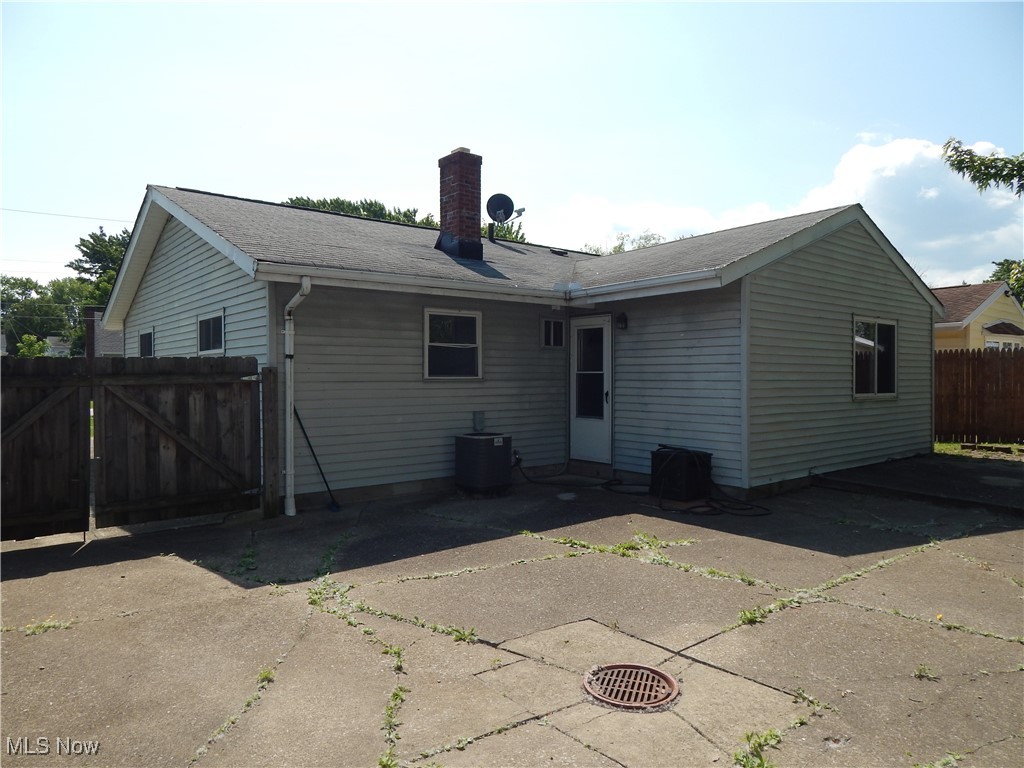 1286 E 342nd Street, Eastlake, Ohio image 28