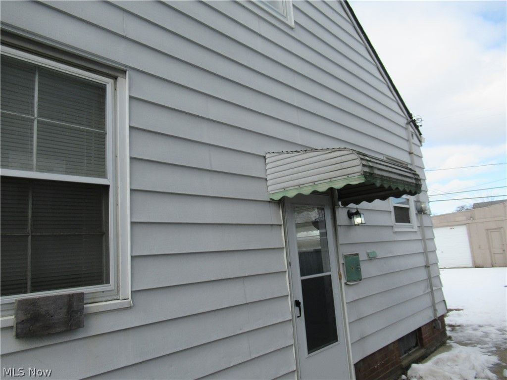 Photo of 13510 Sherry Avenue, Cleveland, OH 44135 (MLS # 5187019)