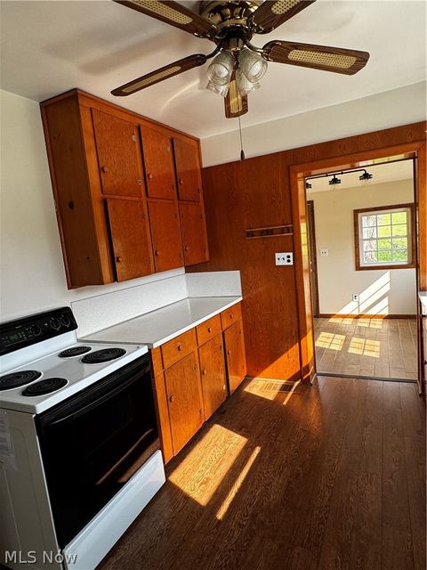 Tiny photo for 290 Liberty Street, Shreve, OH 44676 (MLS # 5203055)