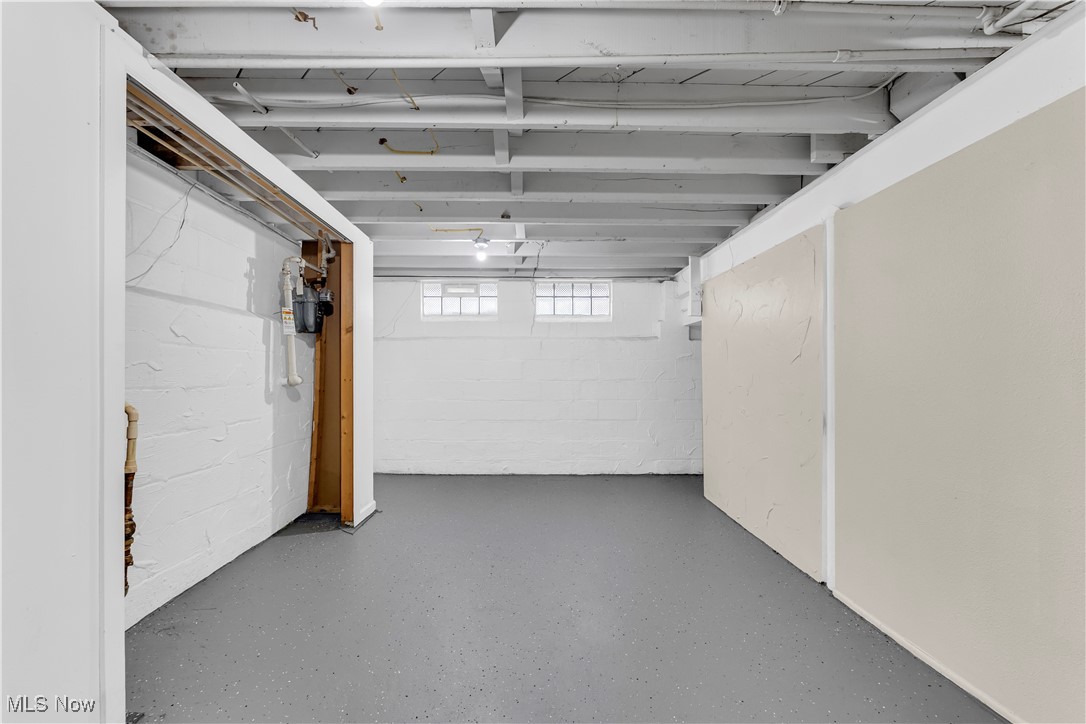 Knickerbocker Land Cos Burkla - Residential Lease