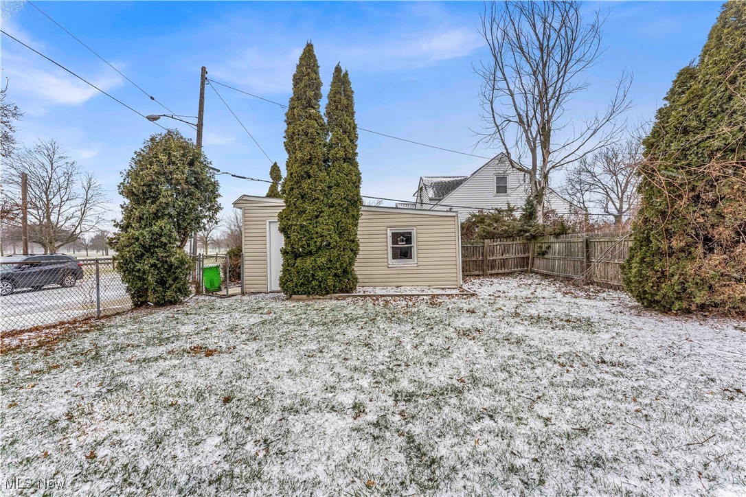 Knickerbocker Land Cos Burkla - Residential Lease