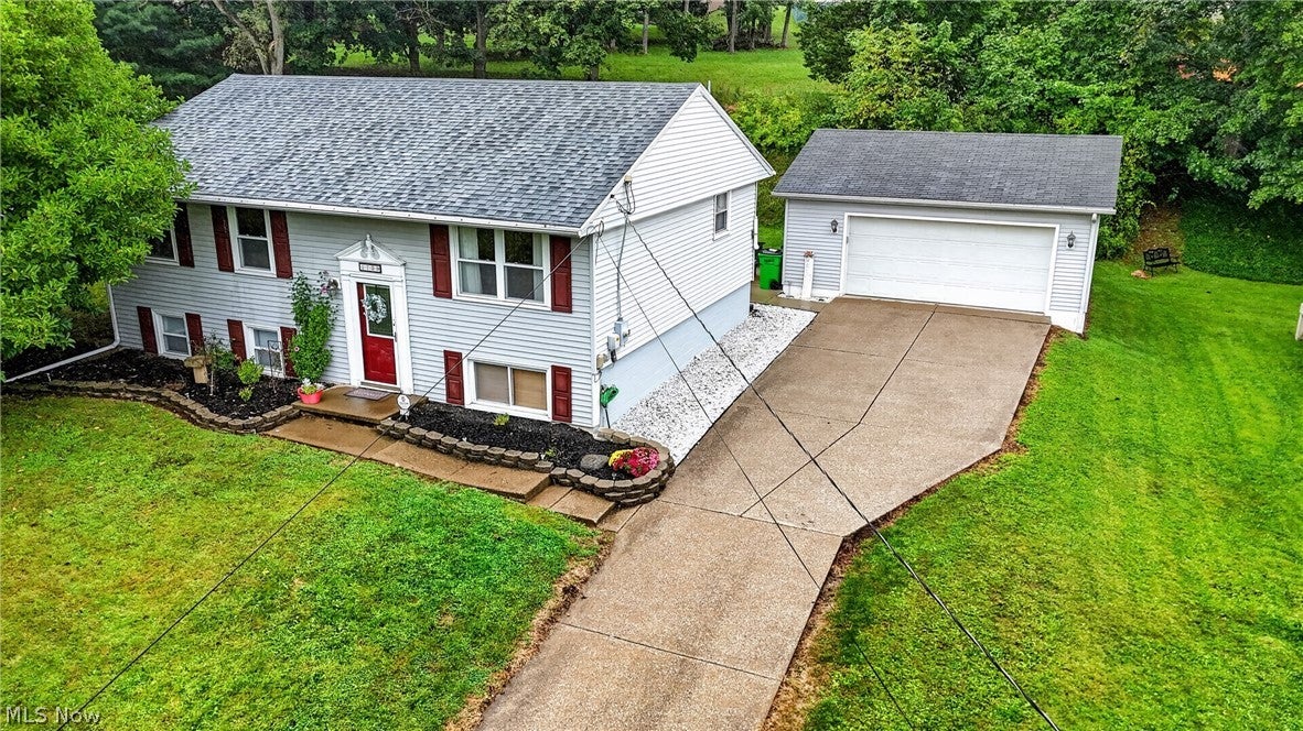 1729 Woodcrest Drive