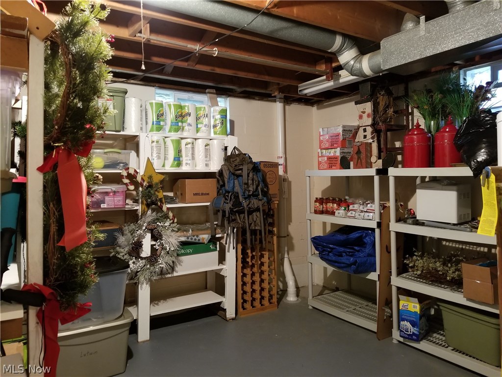 Kenilworth Manor - Residential