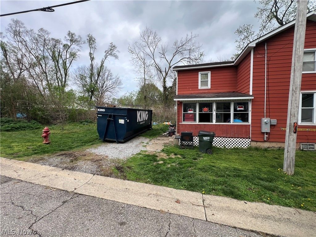Photo of 226 E Robinson Street, Shreve, OH 44676 (MLS # 5207824)