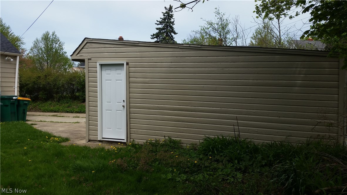 Maple Heights 02 - Residential