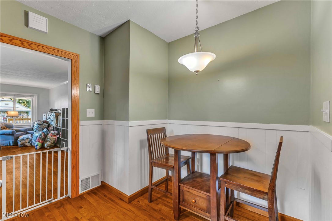 Fournier Realty Cos Fournier - Residential