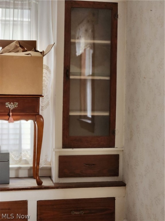 A J Hieber Broadview Spgs Road - Residential