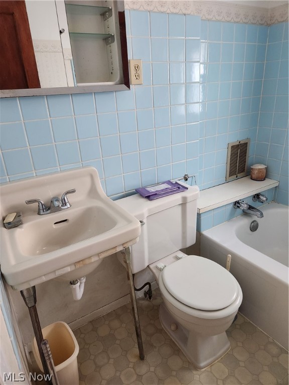 A J Hieber Broadview Spgs Road - Residential