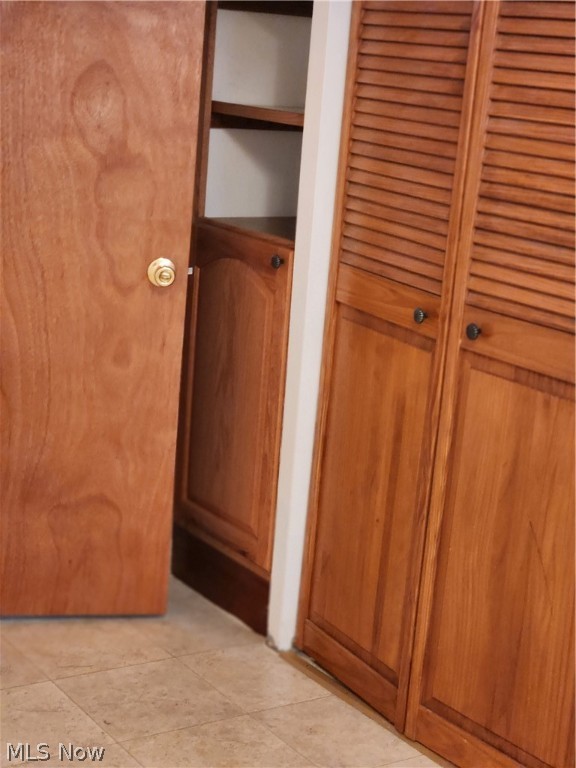 A J Hieber Broadview Spgs Road - Residential