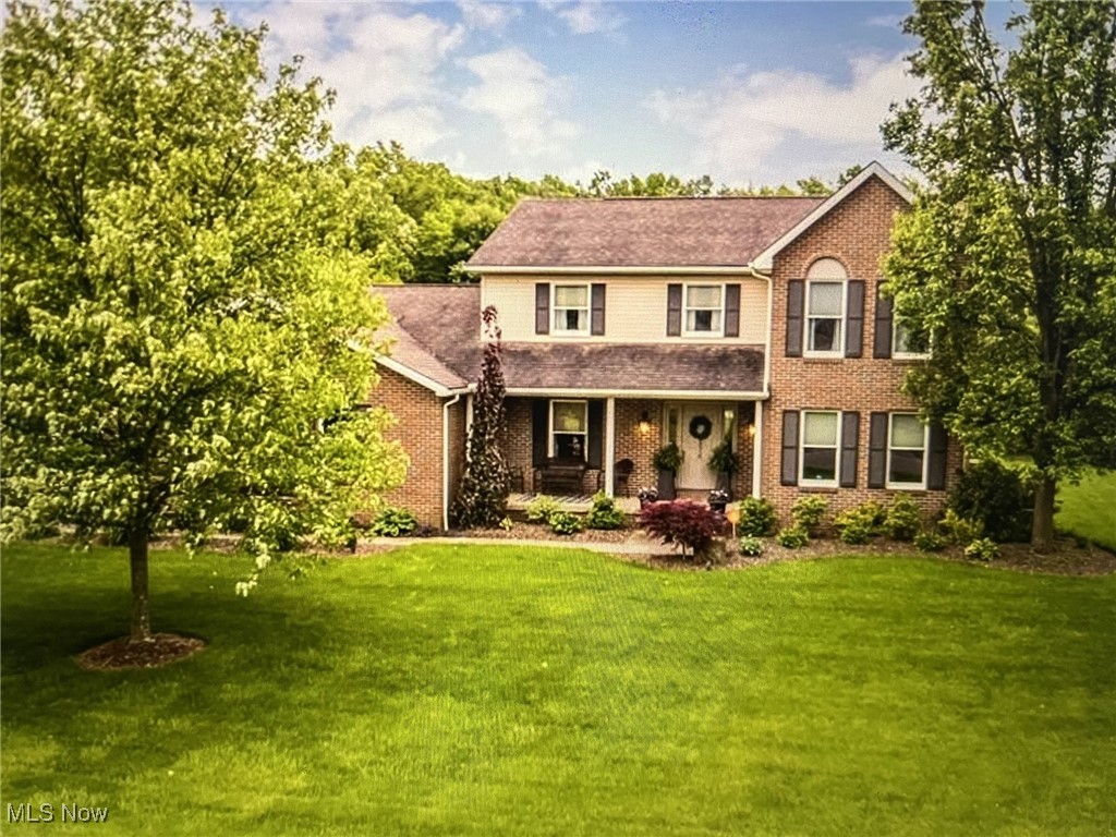 836 Birchwood Drive, Alliance, Ohio image 1