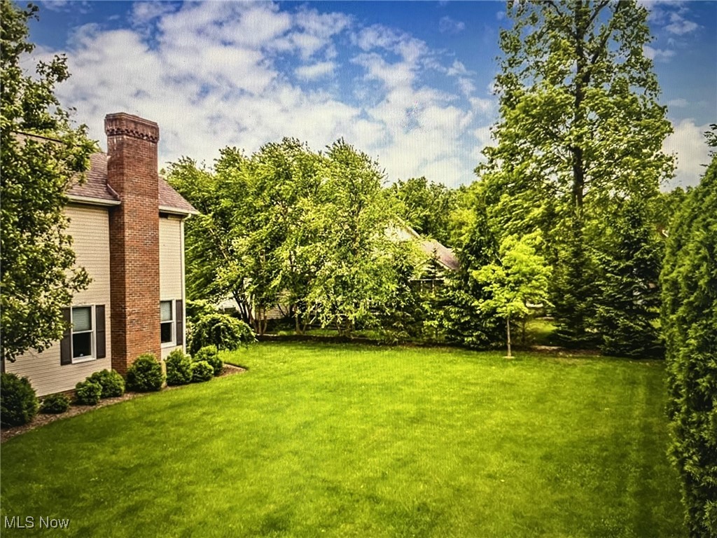 836 Birchwood Drive, Alliance, Ohio image 5