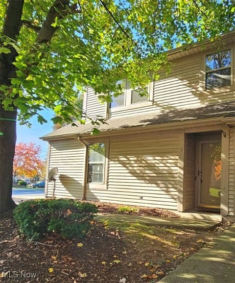 215 S Aspen Court Unit 2, Warren, OH 44484 - MLS#: 5079871