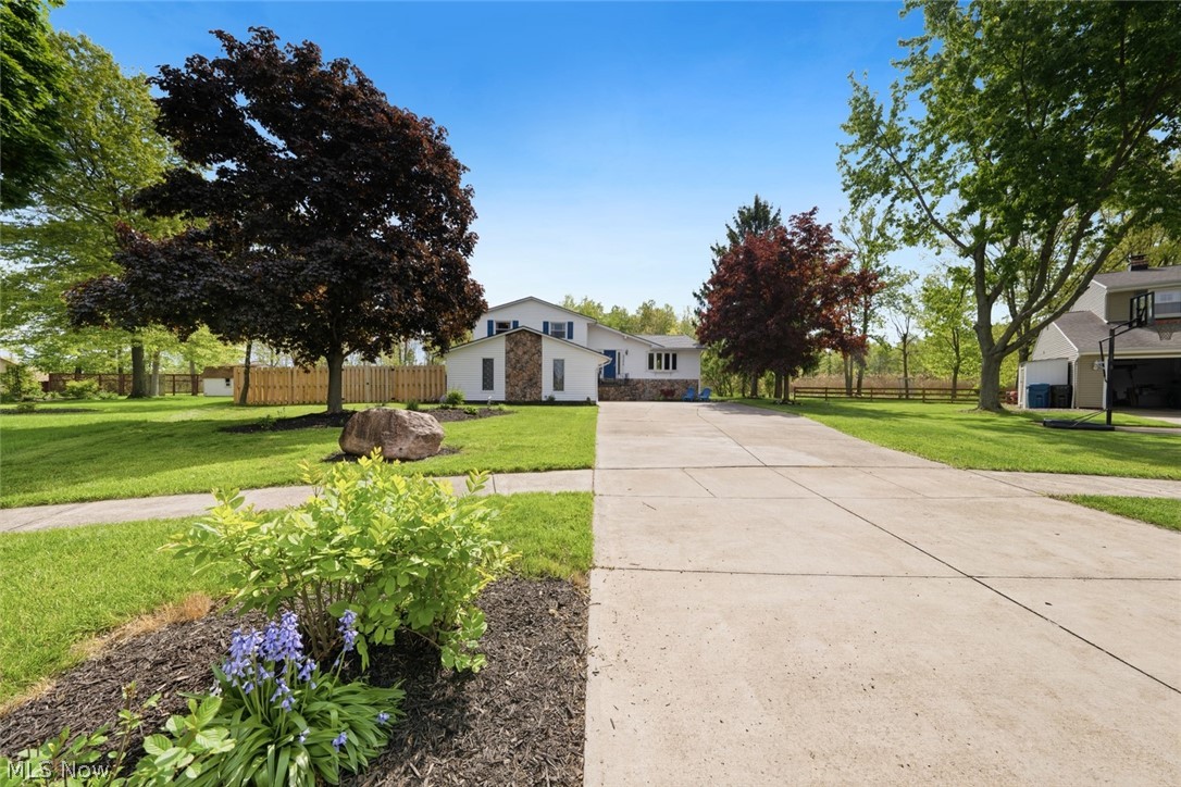 Barkwood Lake Estate Sub - Residential