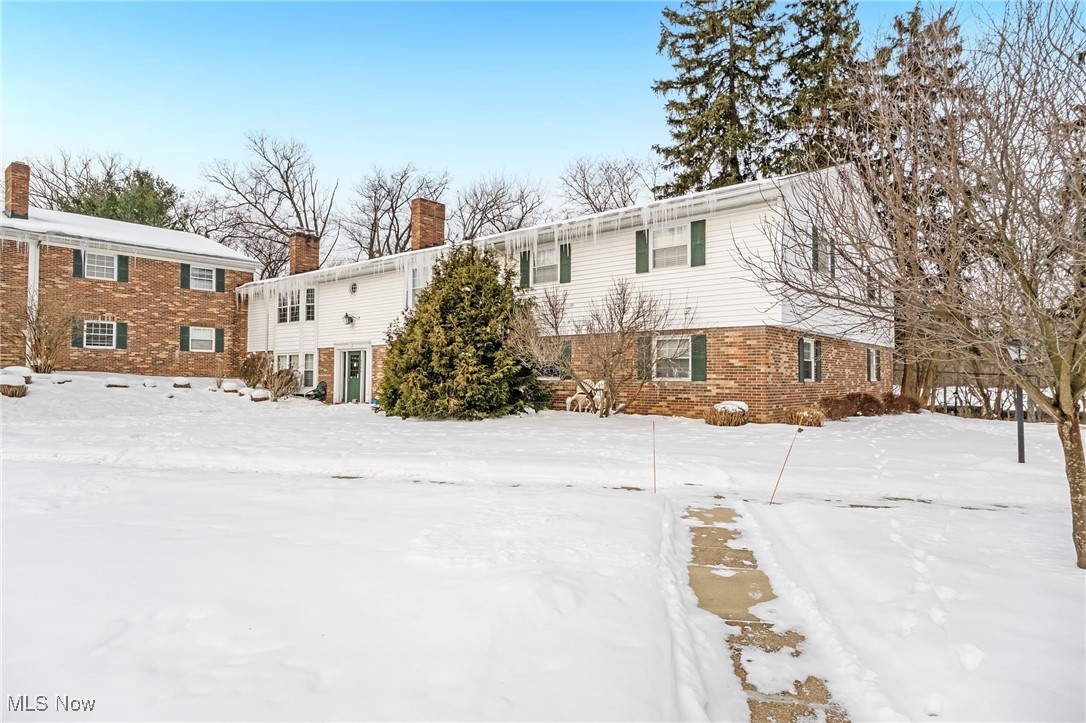 6985 Carriage Hill Drive #204, Brecksville, Ohio image 30