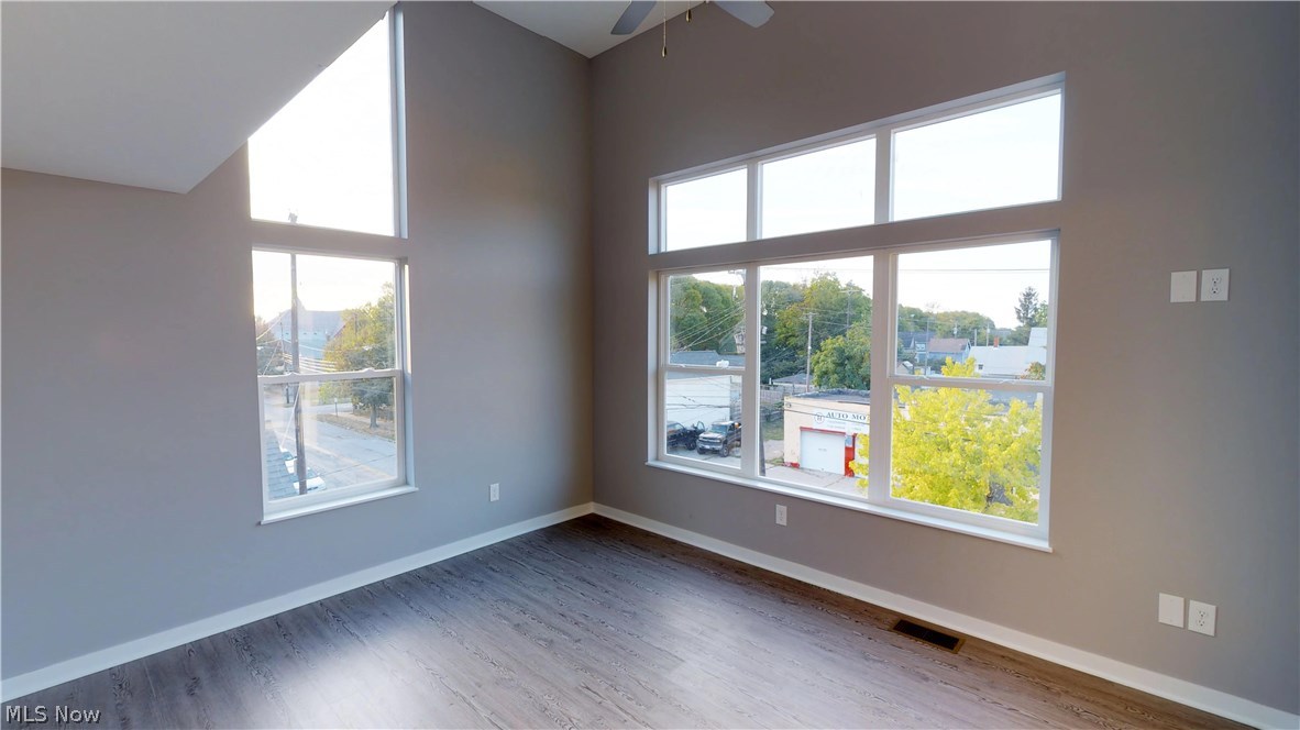 The Townhomes at 48th Street - Residential