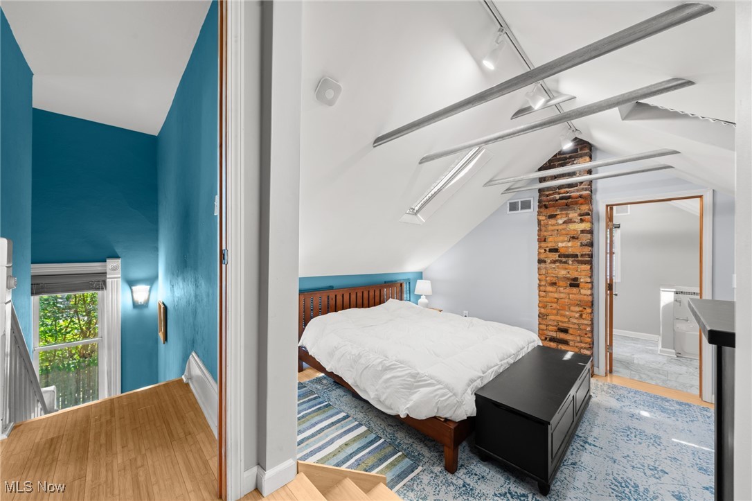 Cleveland, Ohio 44102, United States, 3 Bedrooms Bedrooms, ,2 BathroomsBathrooms,Residential,Active,224135