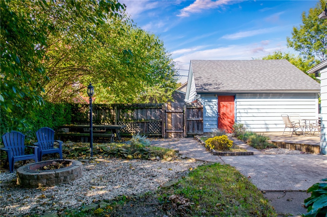 Cleveland, Ohio 44102, United States, 3 Bedrooms Bedrooms, ,2 BathroomsBathrooms,Residential,Active,224135