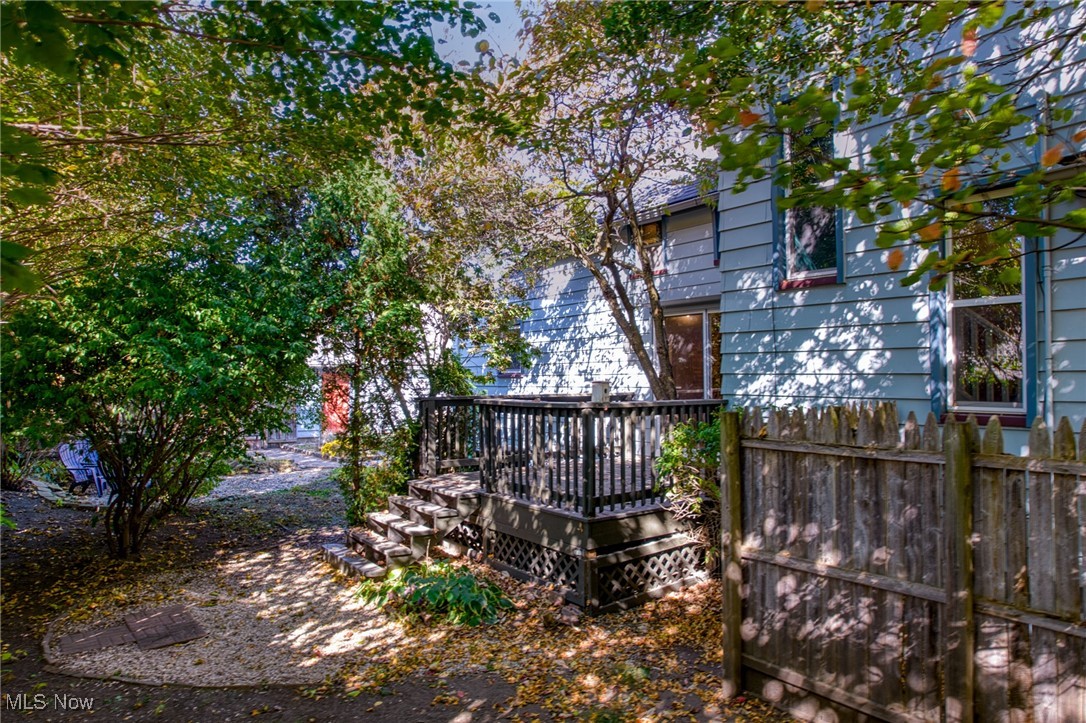 Cleveland, Ohio 44102, United States, 3 Bedrooms Bedrooms, ,2 BathroomsBathrooms,Residential,Active,224135