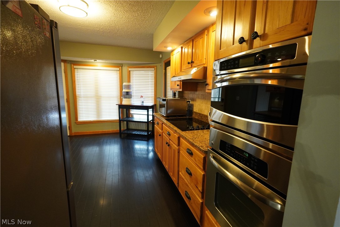 Winding Road Add - Residential