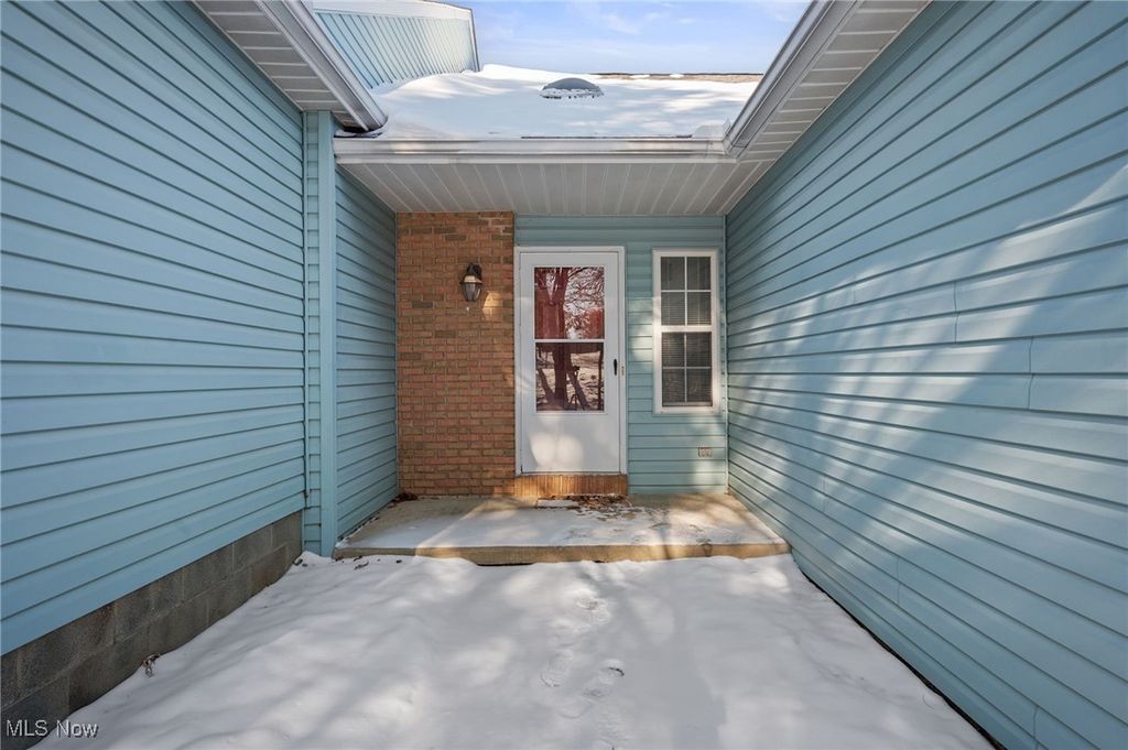 Photo of 2199 Kelty Court, Akron, OH 44312 (MLS # 5182476)